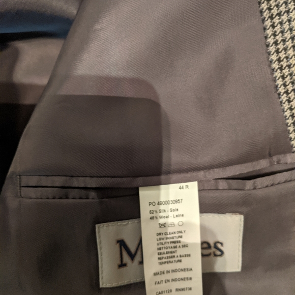 Men's Jacket - Picture 3 of 3